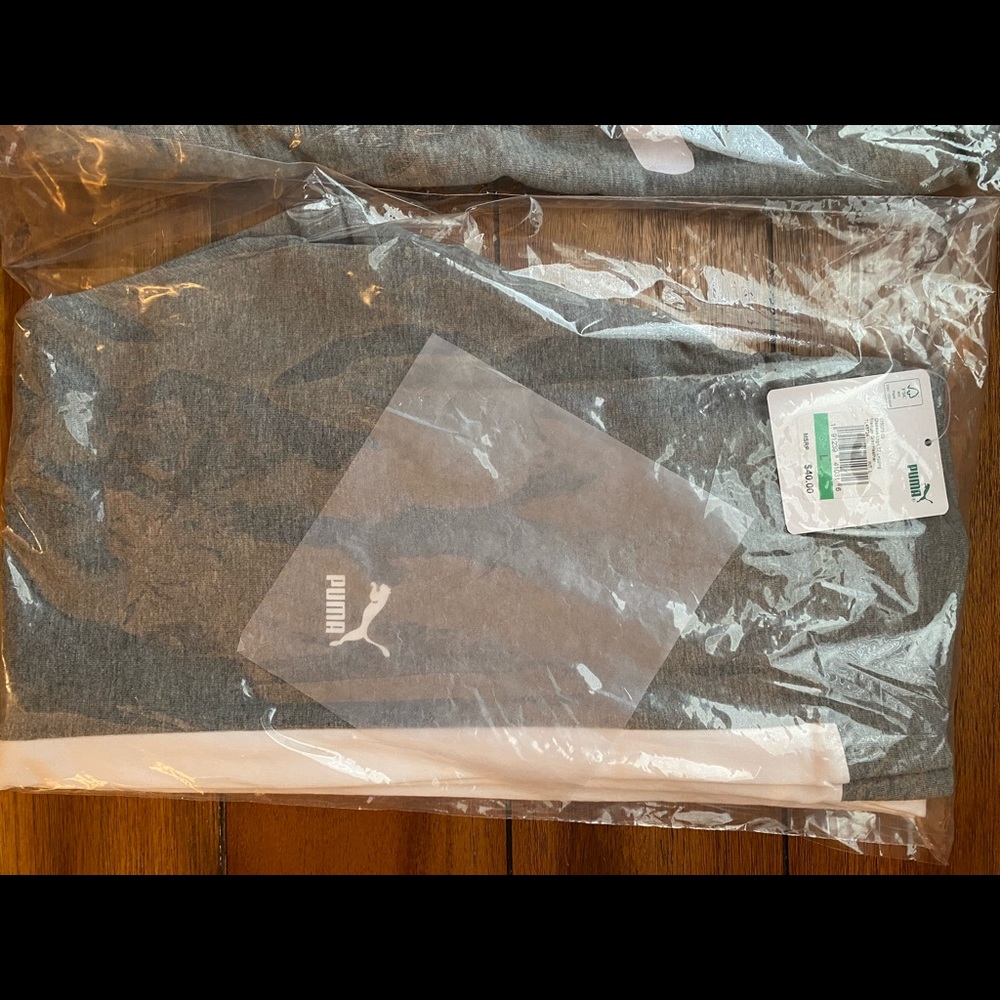 BEAND NEW ~ Grey Puma Sweats/leggings